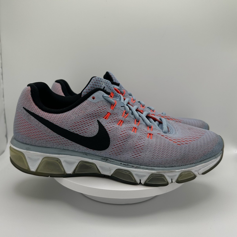 Nike Men's Light Gray and Black Athletic Running Shoes with Orange Accents